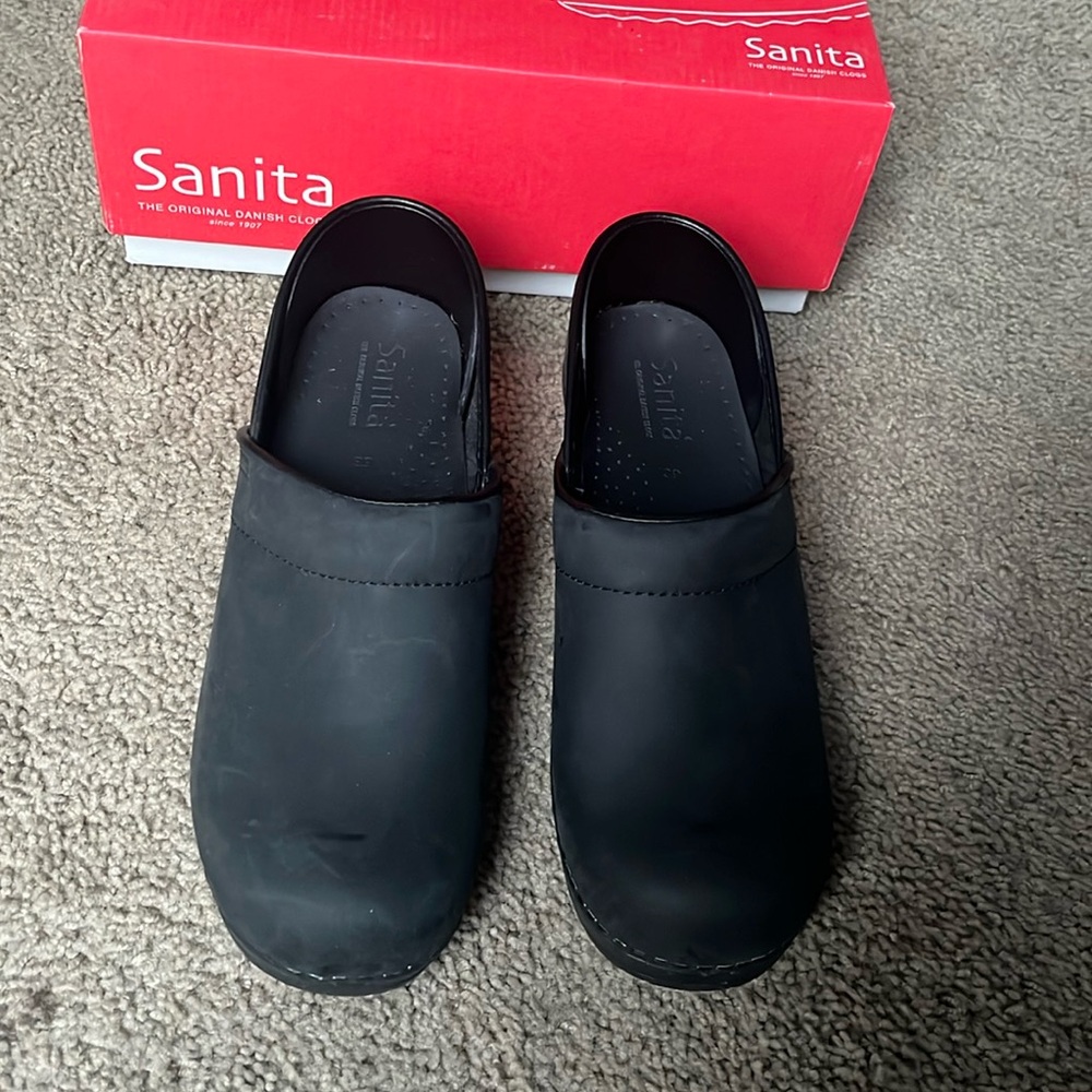 I wore them once and they literally disentigrated!